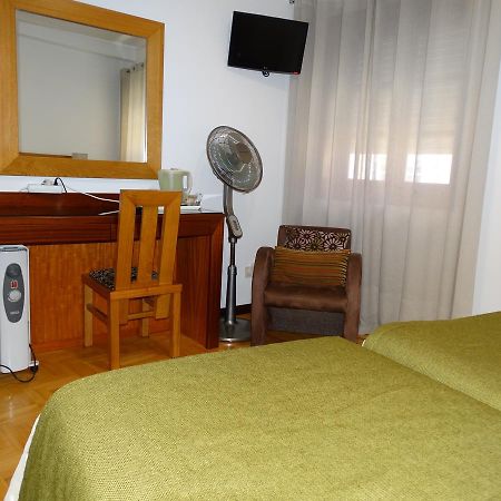 Al Center Aveiro Alojamento Local Hotel Esterno foto